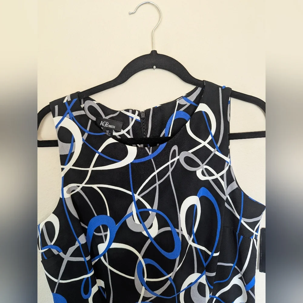 NWT AGB Black and Blue Abstract Sheath Dress Size 12 - Picture 2 of 4
